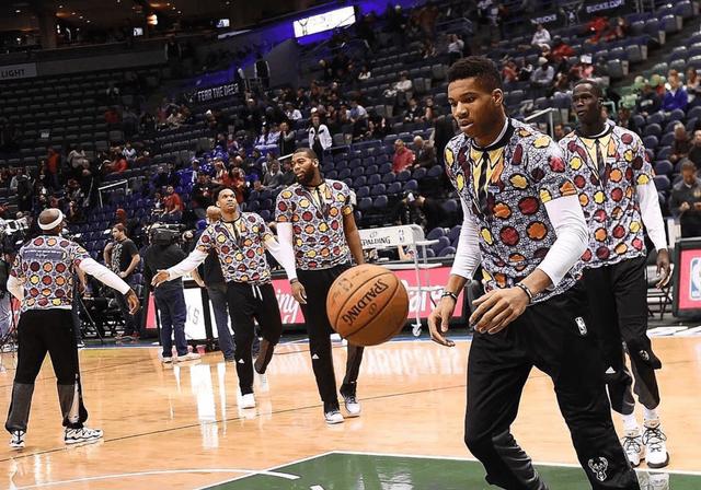 西安赛格休闲西装西安赛格休闲西装在今天凌晨「nba场边记者克雷格-赛格不幸离世，享年65岁」  第6张