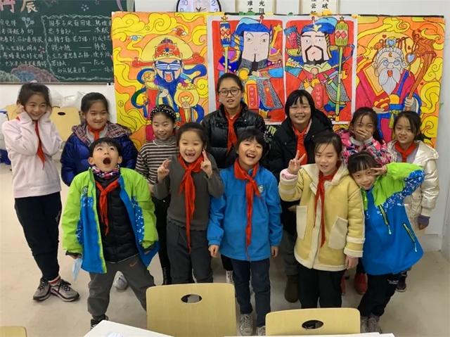 西安雁塔区休闲女装？西安那有称斤衣服？「西安那有称斤衣服西安进货都shi成包批发市场」  第30张