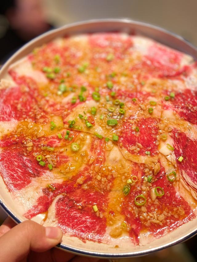 西安最大的服装夜市？「西安晚上购物休闲2、西安晚上购物休闲2、西安最大服装夜市」  第1张