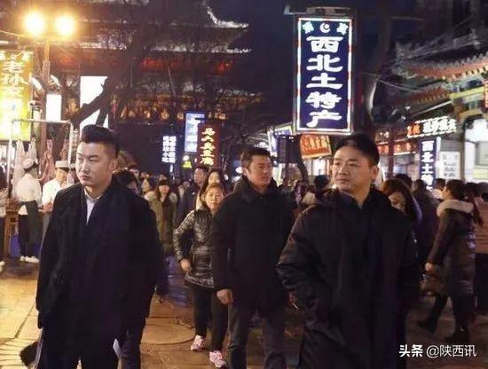 西安休闲女装店铺推荐「西安卖女装的哪里最多」  第4张
