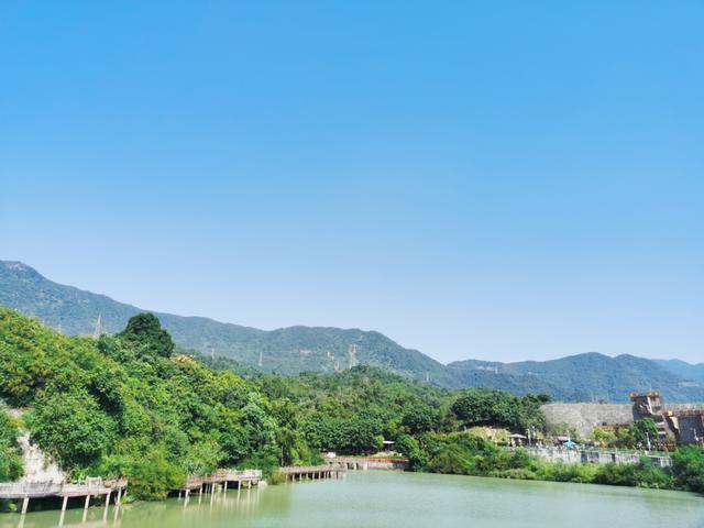 西安蓝天休闲景区在哪里「蓝天旅游景区」  第10张