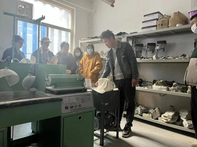 西安美院大一开学时间「西安美术学院什么时候开学」  第9张