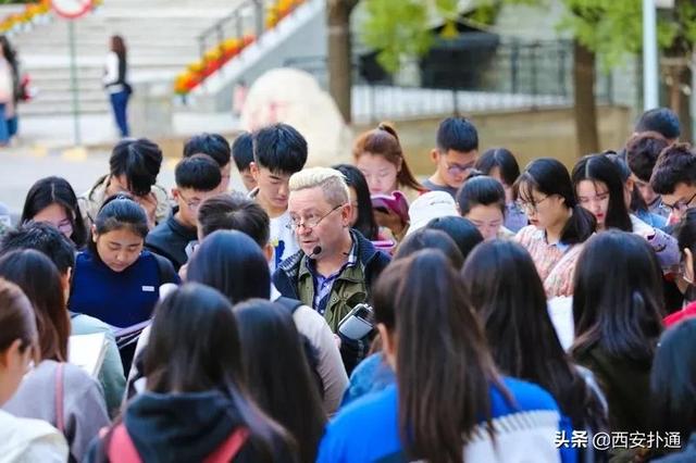 西安翻译学院，西安翻译学院的外教que「西安翻译学院」  第12张