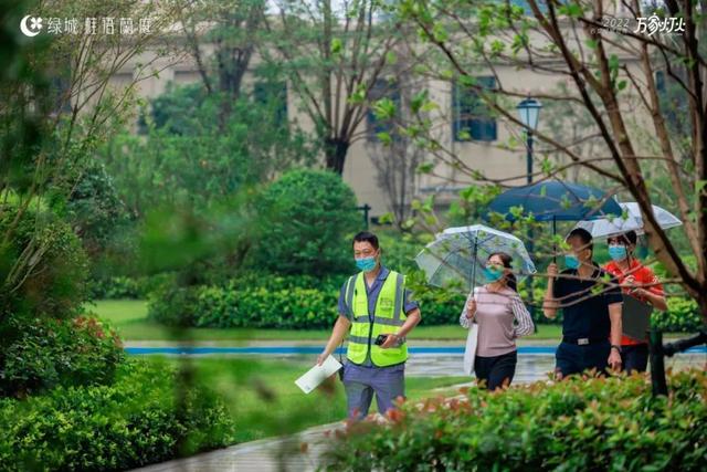 绿城中国：交付“成绩单”点亮万家灯火「绿城中国入列全国首批“稳交付”房企“稳交付”房企」  第7张