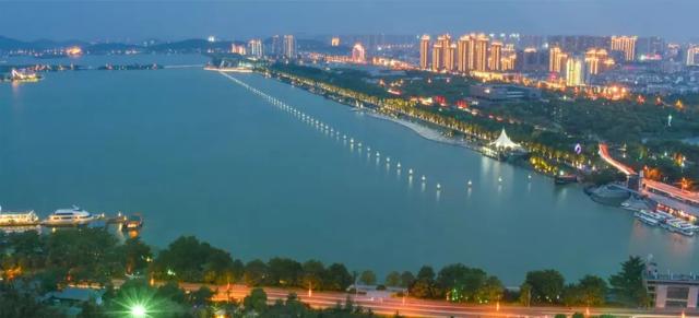 西安高新水晶城会所是做什么的，西安高新水晶城会所是什么路线「徐州旅游攻略」  第1张