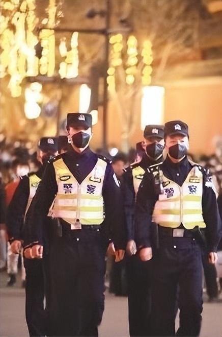 西安公安春节期间安保工作回顾「「平安守护」西安公安春节期间安保工作回顾」  第4张