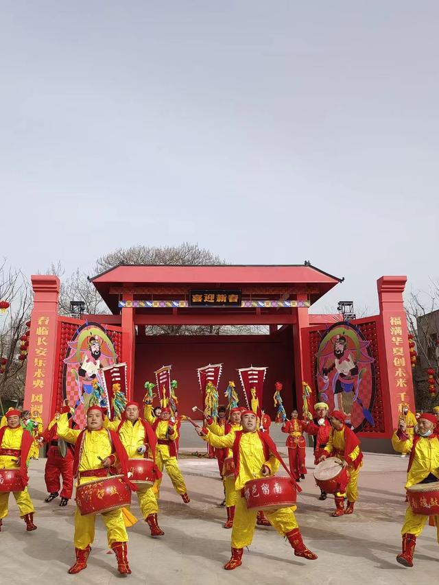 西安10月底天气穿什么衣服「西安10月底适合穿什么」  第2张