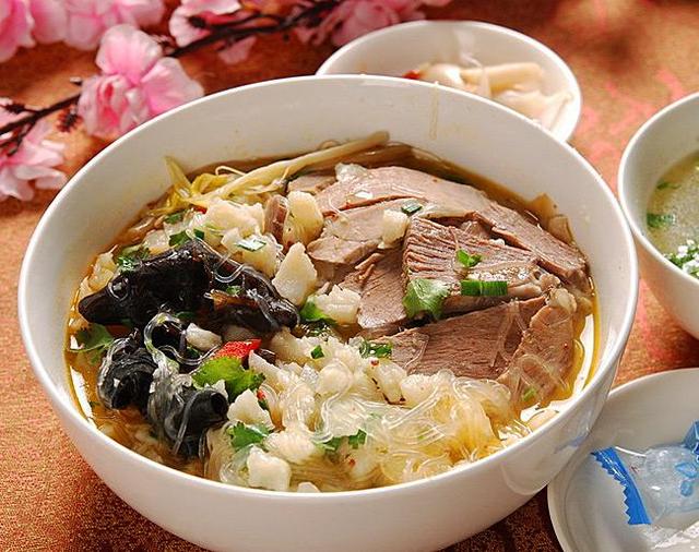 西安美食攻略（二）「石家庄满大街的西安肉夹馍，为什么西安好吃的少一直以来」  第1张