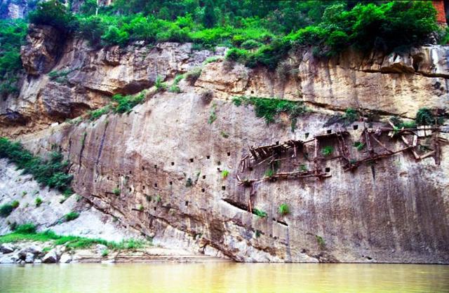秦岭通道中最短且最短且最险峻的古道，最短且最险峻的古道「傥骆道是一条奇险的山路」  第16张