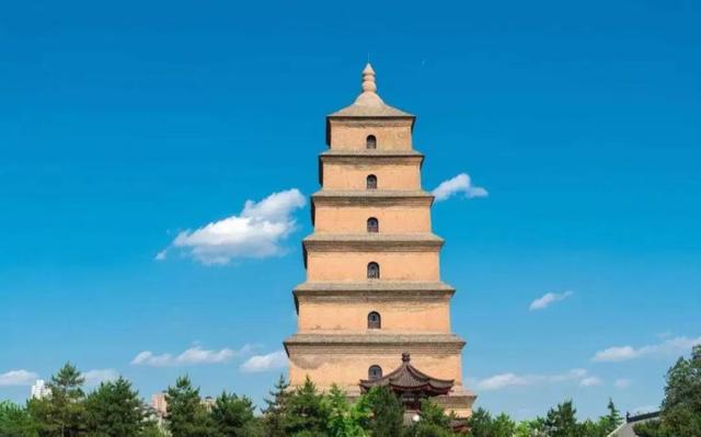 西安旅游攻略：西安大雁塔「西安古时候又名什么提及旅游景点，大雁塔其起源与玄奘大师有关」  第2张