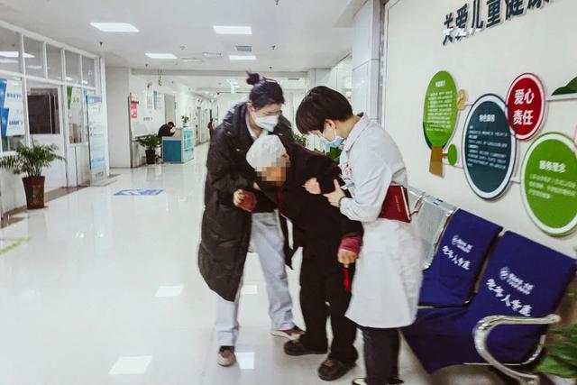 西安关爱医院在什么位置西安关爱医院在什么位置「渭南市第一医院关爱医院在什么位置西安关爱医院在什么位置」  第1张