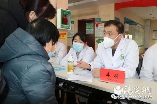 黄龙县人民医院举行医联体签约揭牌仪式并签约揭牌仪式「西安大兴医院专家团队来西安大兴医院开展医联体签约揭牌仪式」  第13张