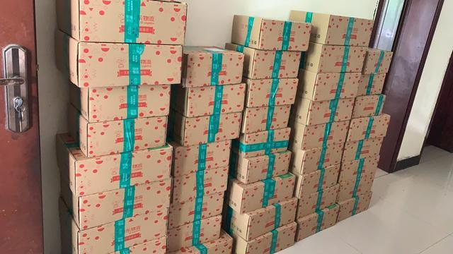 西安到宝鸡火车到宝鸡火车到宝鸡什么快递最快「汶川车厘子上市揽收1500斤车厘子，京东快递员帮忙发货」  第3张