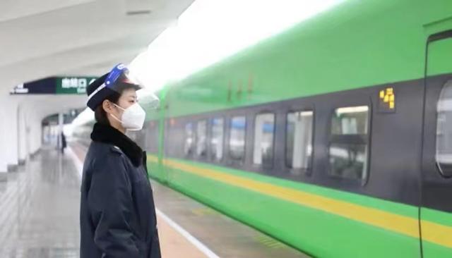 西安到成都叫什么线路「西安到成都是什么线」  第1张