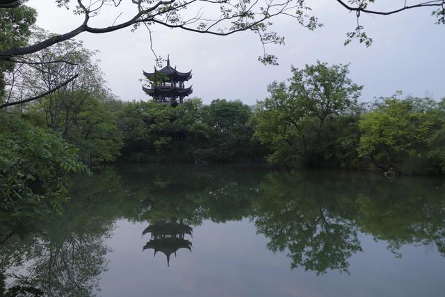 现在西安到乌鲁木齐需要办理什么手续呢「坐车从西安到乌鲁木齐需要多少天」  第2张