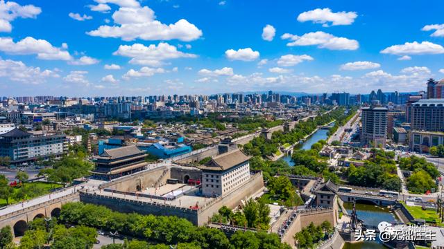 西安十月份旅游穿什么衣服「十月一去西安旅游穿什么」  第4张