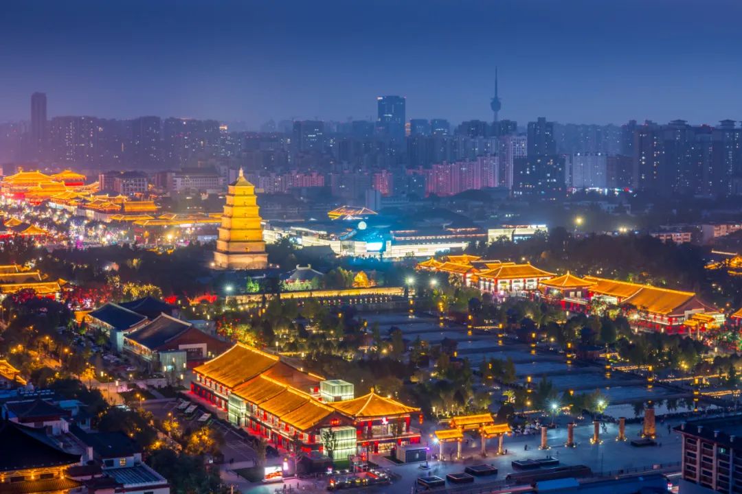 你知道西安的夜生活有多好吗?夜色下的西安建筑有多美? 第6张