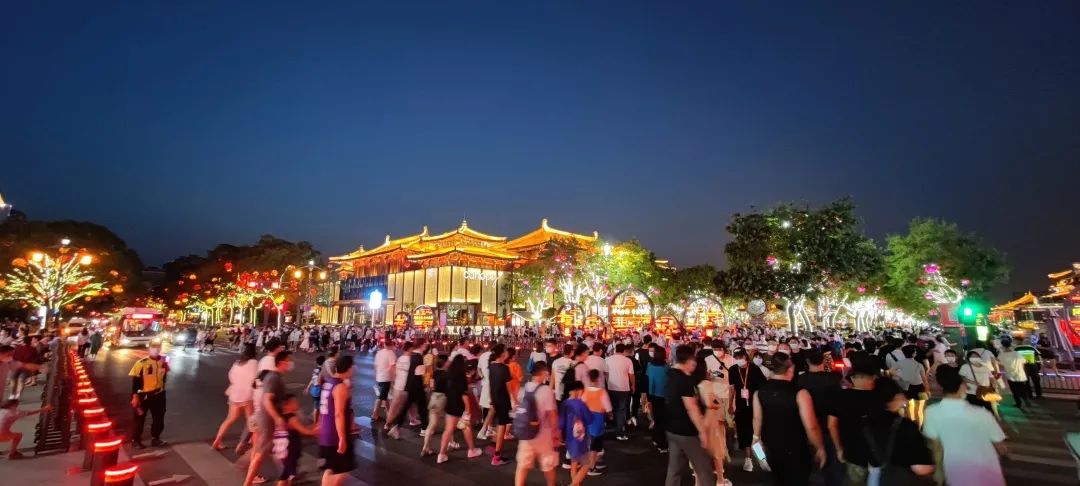 点亮“夜西安”!10个夜间消费聚集区! 第6张