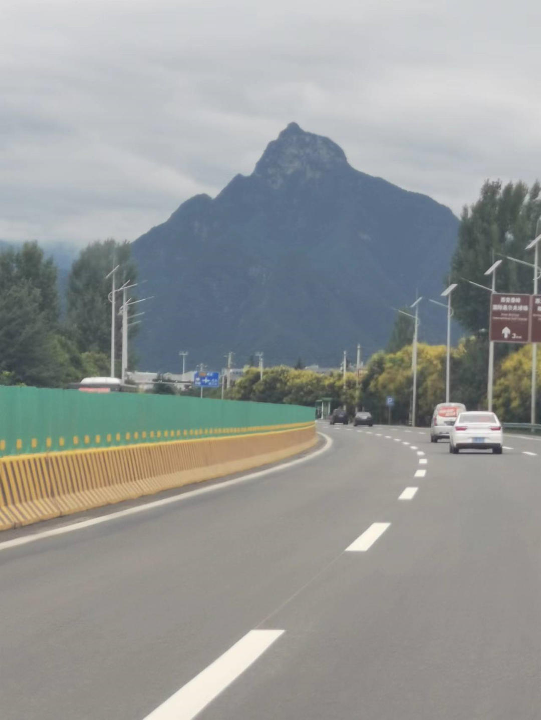 凭啥?一半西安人都去爬的“网红山”?这是什么情况? 第3张