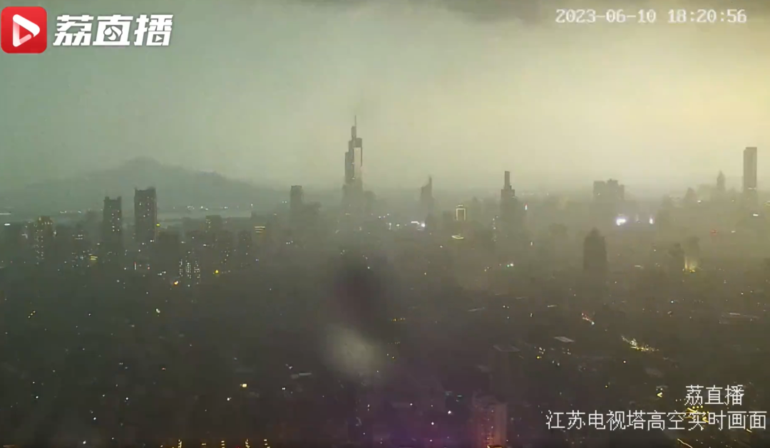 快回家!西安最新预警突发12级大风致3死!还有2万人突遇狂风暴雨! 第4张