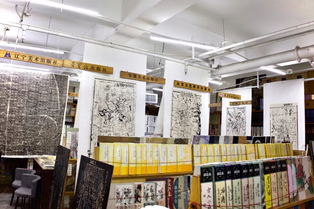 “大唐雄风·刘益春唐陵版画展”开幕式顺利召开——西安方圆艺术天地举行首展  第14张