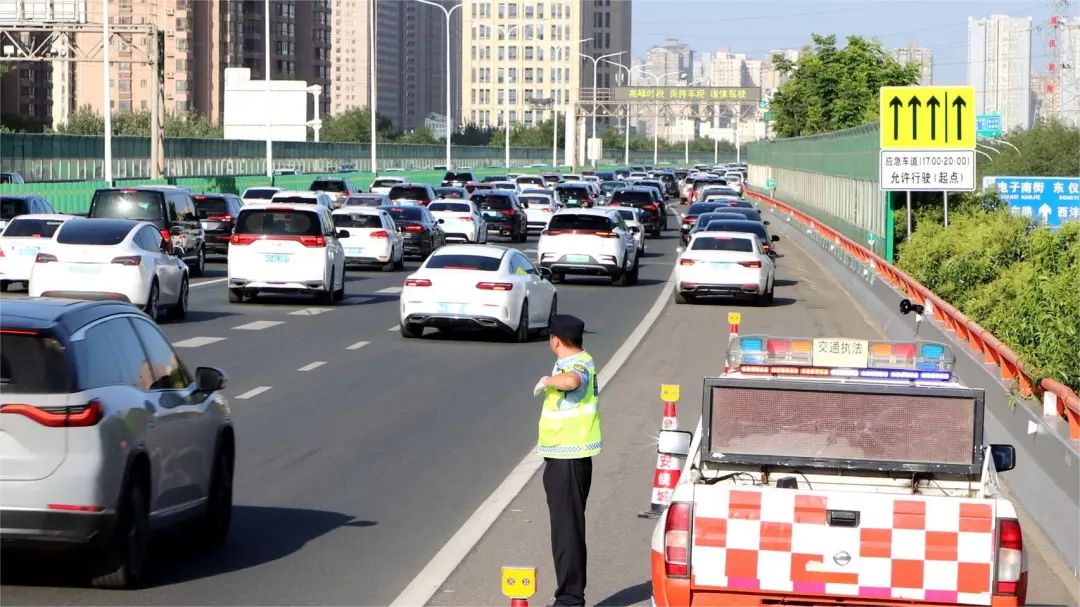 又一路段可“借道通行”!西安绕城高速 第2张