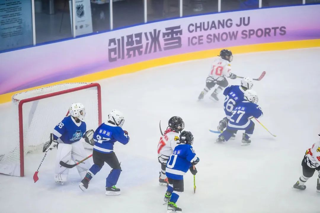 第三届中国青少年冰球联赛西安赛区开球!“冷”运动“热”起来 第5张