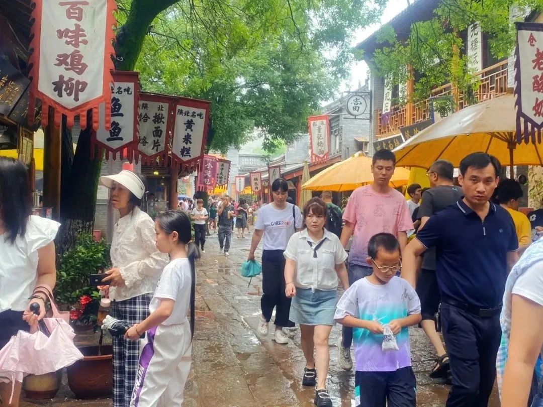 有最明媚的夏天!如此热烈!于古都西安,有座半城烟火半城古韵的景区 第34张