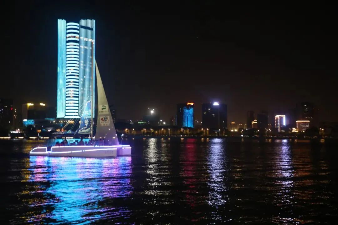 西安夜景怎么样?我们为什么钟爱西安的夜晚? 第3张