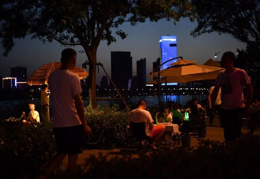 西安夜景怎么样?我们为什么钟爱西安的夜晚? 第6张