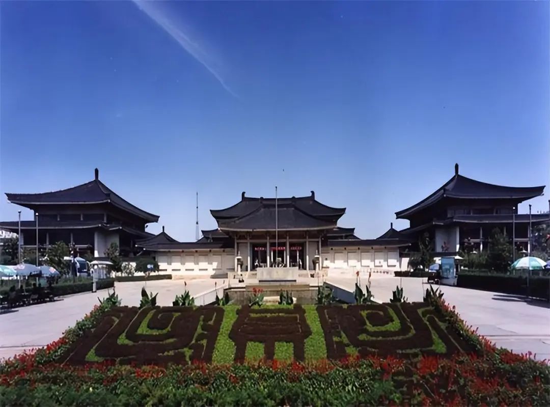 黄牛和旅行社“功不可没”！陕西历史博物馆、西安博物院一票难求？-第3张图片