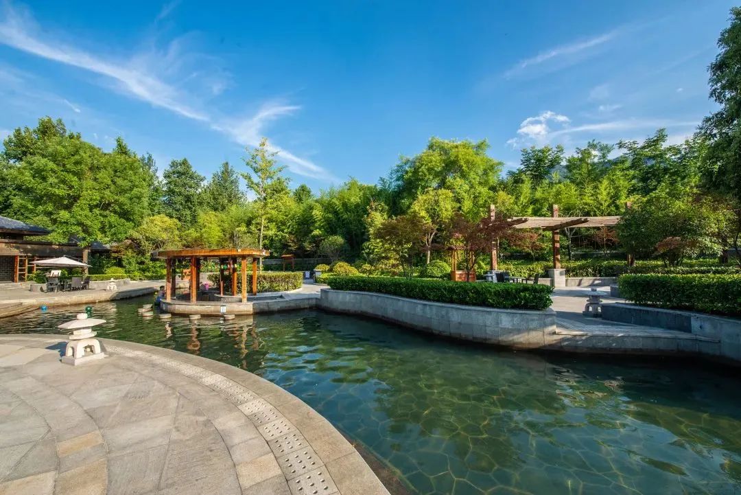 承包你的整个冬天！西安这5个温泉泡汤好去处！  第15张