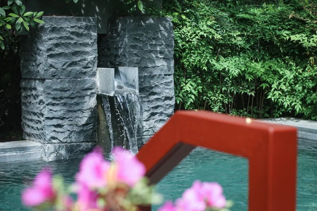 承包你的整个冬天！西安这5个温泉泡汤好去处！  第21张