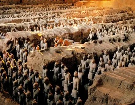 不知你可欣赏过锦绣般的西安？长安回望绣成堆！-第2张图片