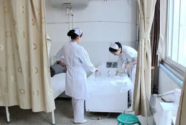 为肾衰竭治疗贡献力量！“泡澡”恢复肾功能-第2张图片