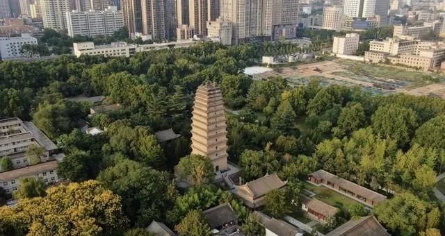 艰难又扎心!带你了解真实的西安人生活，娱乐推荐商务会所-第1张图片