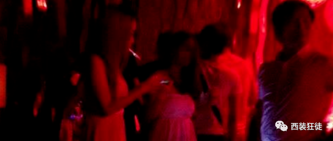为什么女孩都喜欢去夜店？你知道女孩去夜店会被摸多少次？西安夜店夜场分享-第3张图片