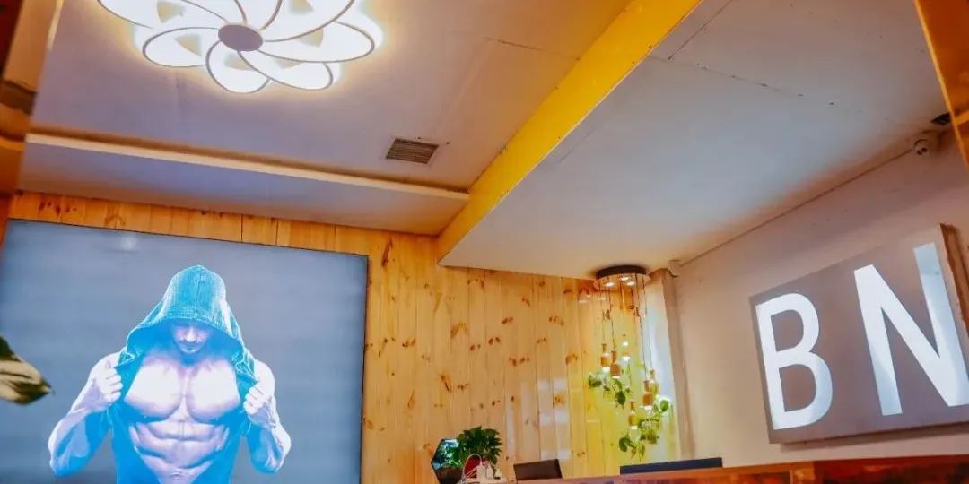 一线城市遍地都是1?西安同志浴室 第3张
