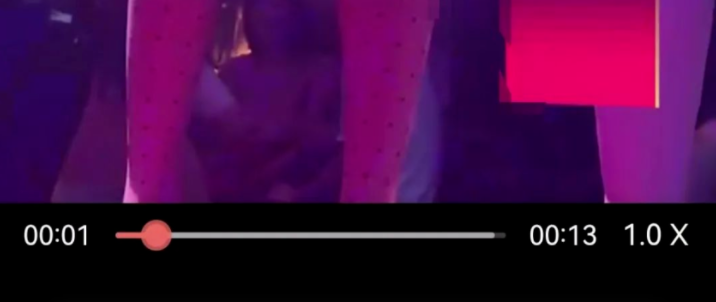 夜店女DJ疑似裙底真空打碟，13秒视频曝光！现在都这么开放了吗？-第2张图片