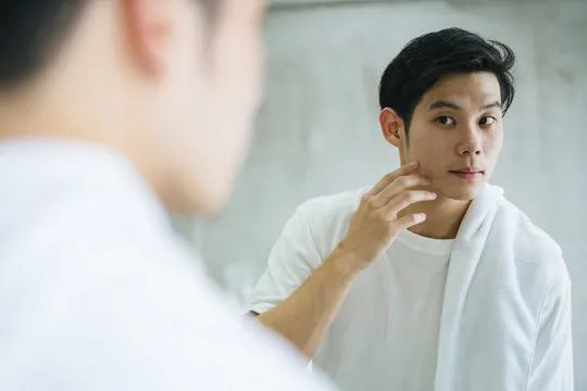 西安洗浴，洗浴知识分享：5个时候不建议洗澡，或伤身！坚持洗冷水澡的男人，最后都怎样了？-第5张图片