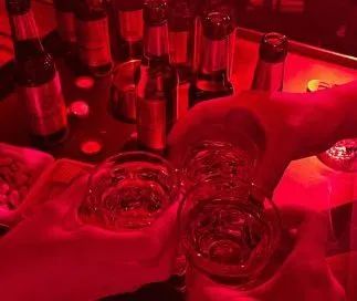 “藏”在城墙脚下的夜生活!西安夜娱!最有夜生活氛围的地方 第32张