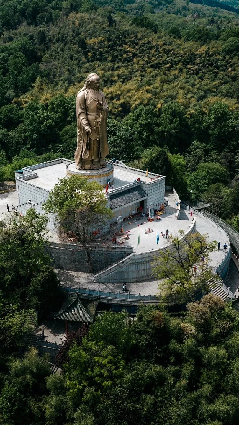 并不一定要去人多的地方,来西安旅游放松这几个地方也很好 第12张