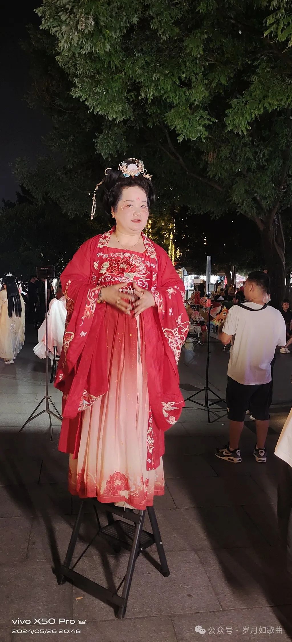快来西安欣赏完美夜景！西安大唐不夜城美轮美奂-第9张图片