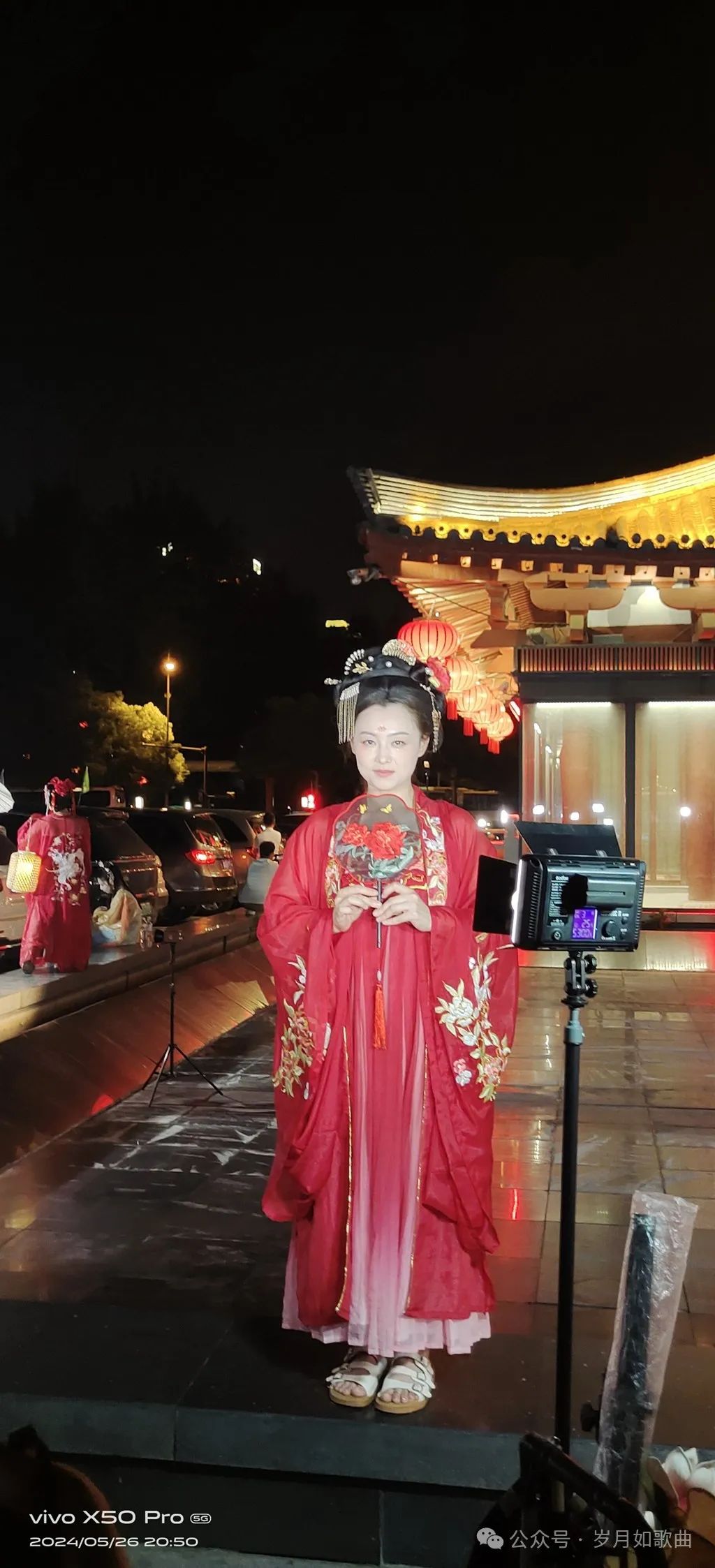 快来西安欣赏完美夜景！西安大唐不夜城美轮美奂-第16张图片