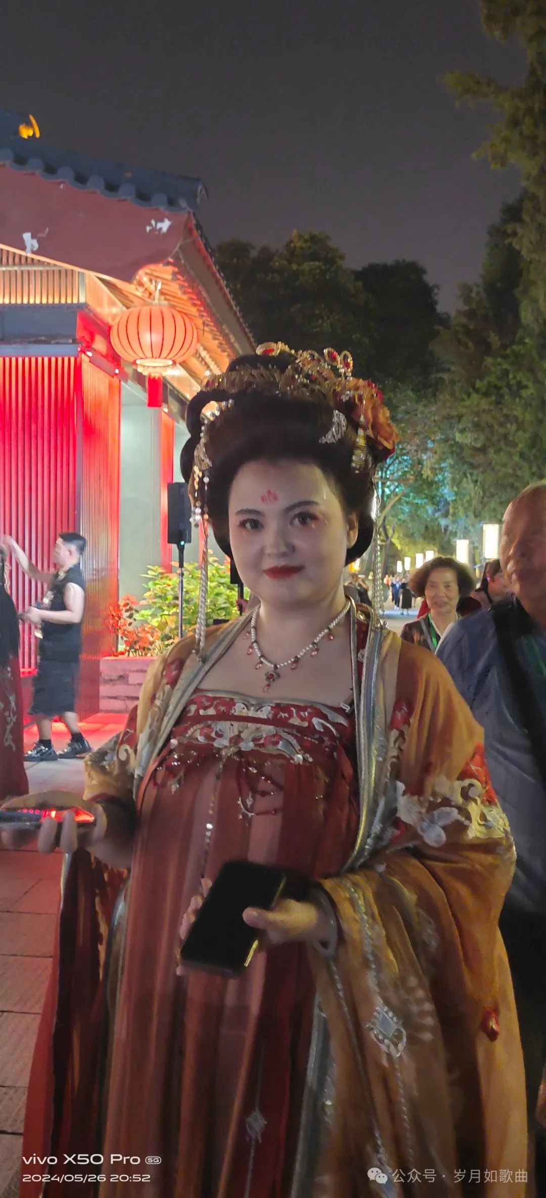 快来西安欣赏完美夜景！西安大唐不夜城美轮美奂-第22张图片