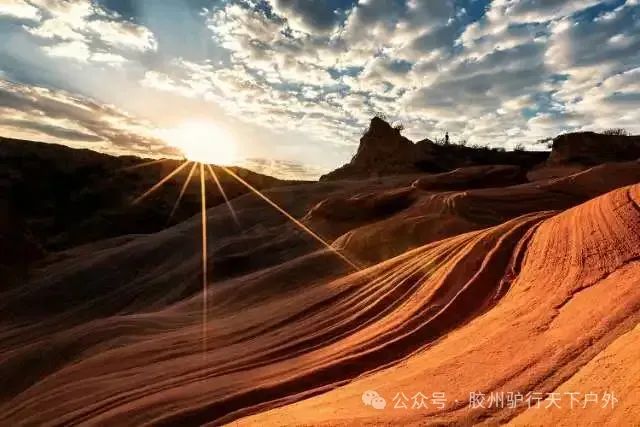 活动召集8月16日—8月24日西安兵马俑、大唐不夜城、黄帝陵、华山、延安、甘泉大峡谷、波浪谷、壶口瀑布、李家大院、鹳雀楼-第18张图片