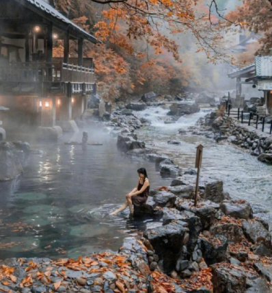 女性的隐私如何保护？日本“男女混浴”要求一丝不挂？日本洗浴果然“名不虚传”-第2张图片