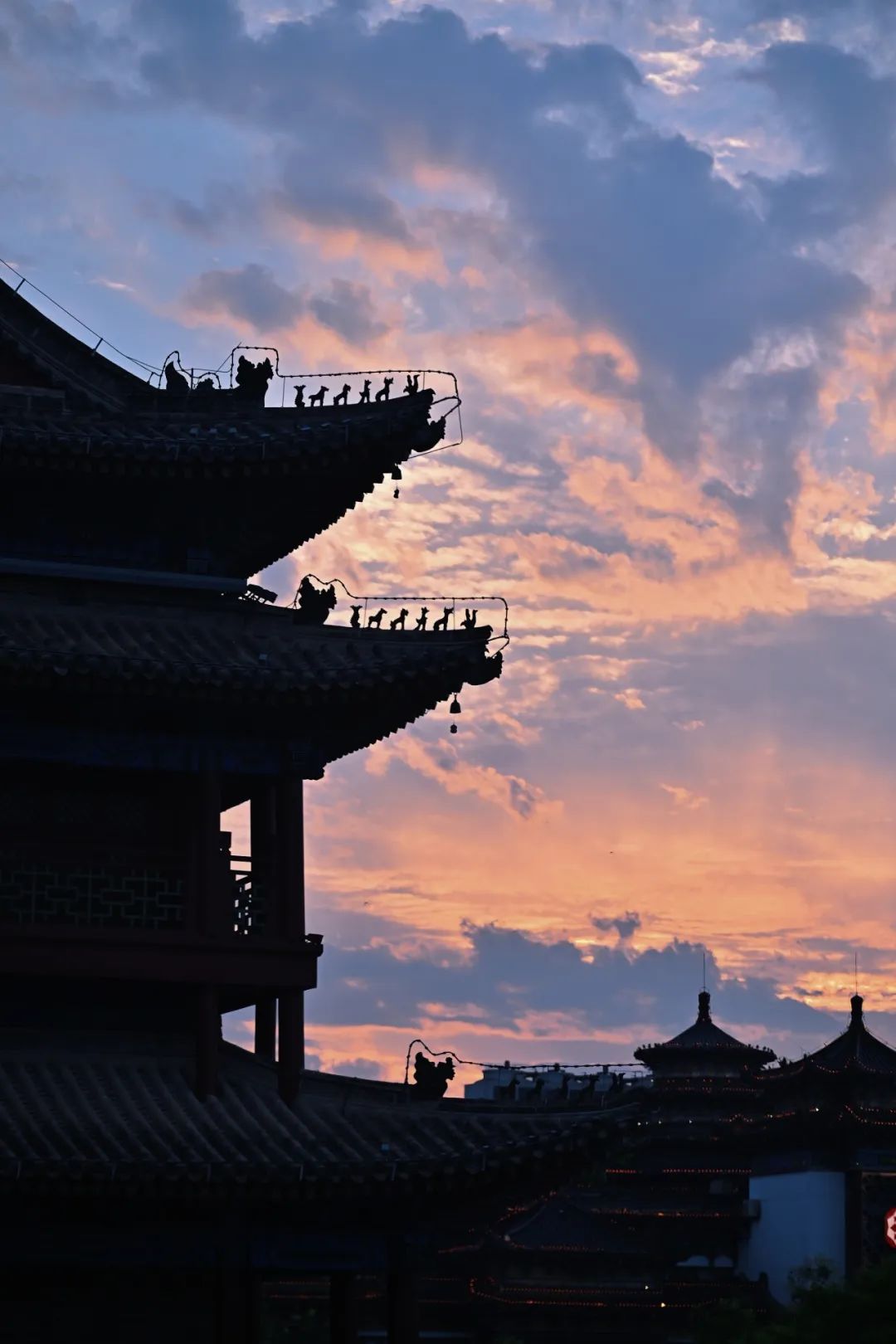 西安城墙的夜晚,西安夜晚娱乐,美不胜收的夜晚的美 第11张