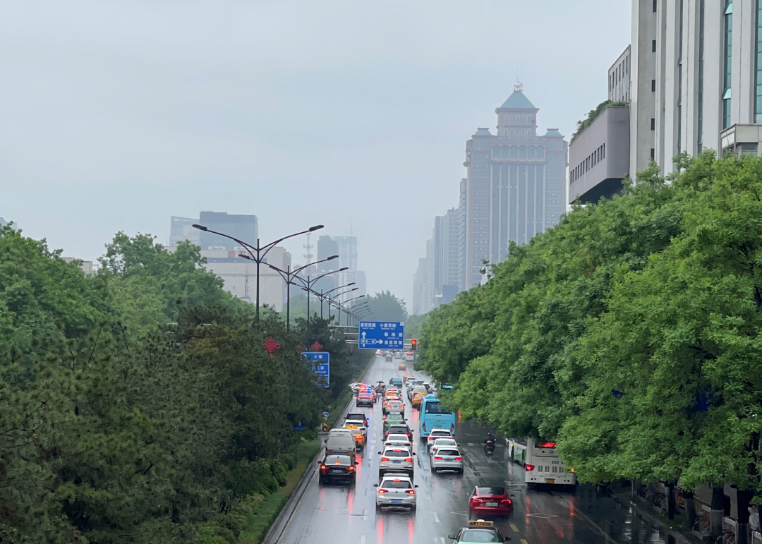 紧急通知！明早请提前！陕西大雨、暴雨！西安局地大暴雨马上来！-第1张图片
