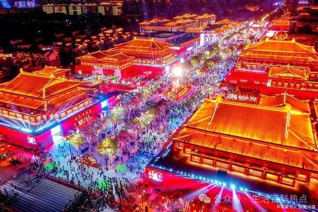 带你领略千年前的辉煌！西安大唐不夜城景点介绍，繁华盛景重现，旅游的最佳去处-第4张图片